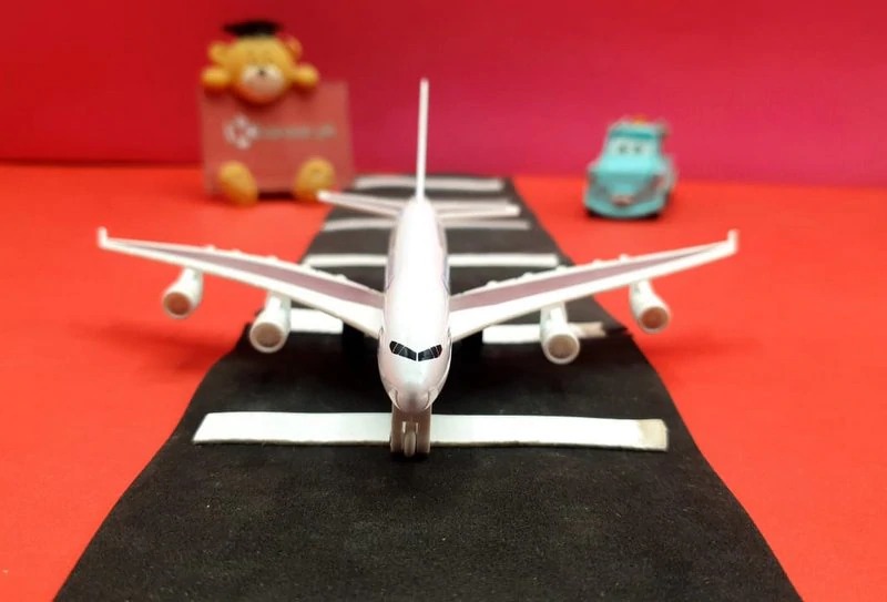 Garuda Indonesia Air Plane Diecast Model Toy